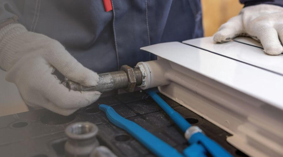 Local annual plumbing maintenance in Lynnville, IN